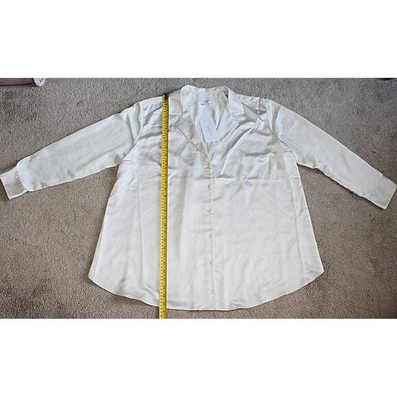New w/Tags - Isabel Maternity White Satin Shirt, XXL - Picture 8 of 10